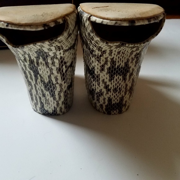 VC Signature Tad Natural Glazed Python Mules - Picture 5 of 7